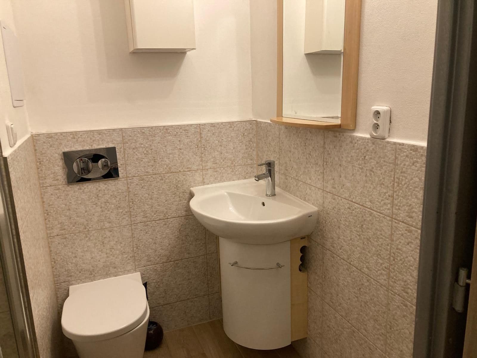 Pronájem bytu 2+kk 43 m², Mládí, Jablonec nad Nisou, Liberecký kraj Pronájem bytu 2+kk 43 m², Mládí, Jablonec nad Nisou, Liberecký kraj