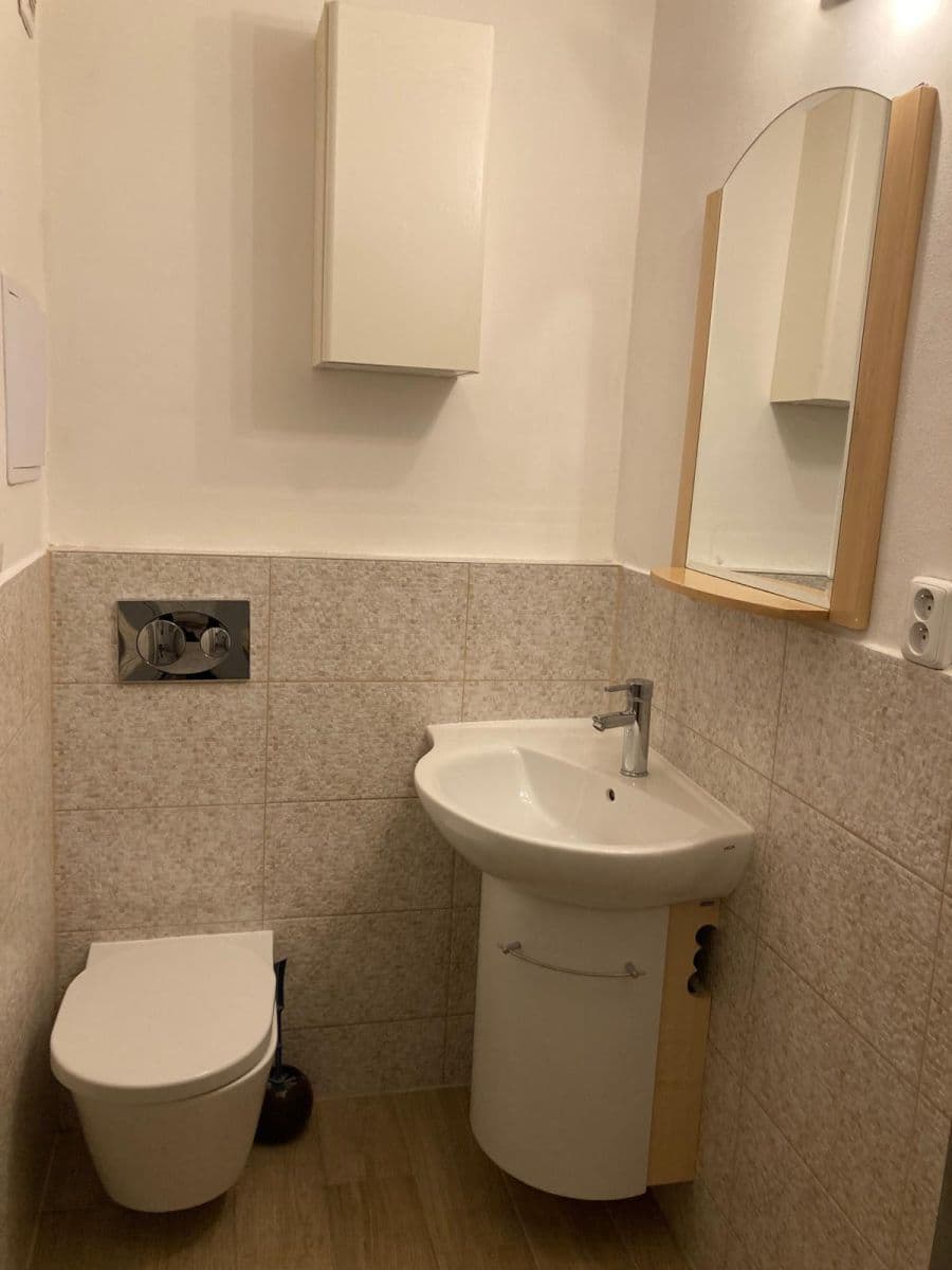 Pronájem bytu 2+kk 43 m², Mládí, Jablonec nad Nisou, Liberecký kraj Pronájem bytu 2+kk 43 m², Mládí, Jablonec nad Nisou, Liberecký kraj