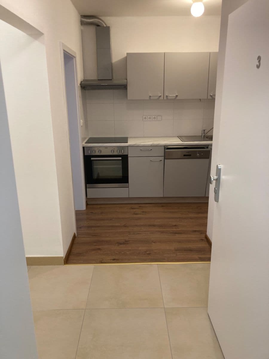 Pronájem bytu 2+kk 42 m², Pod Altánem, Praha, Praha Pronájem bytu 2+kk 42 m², Pod Altánem, Praha, Praha