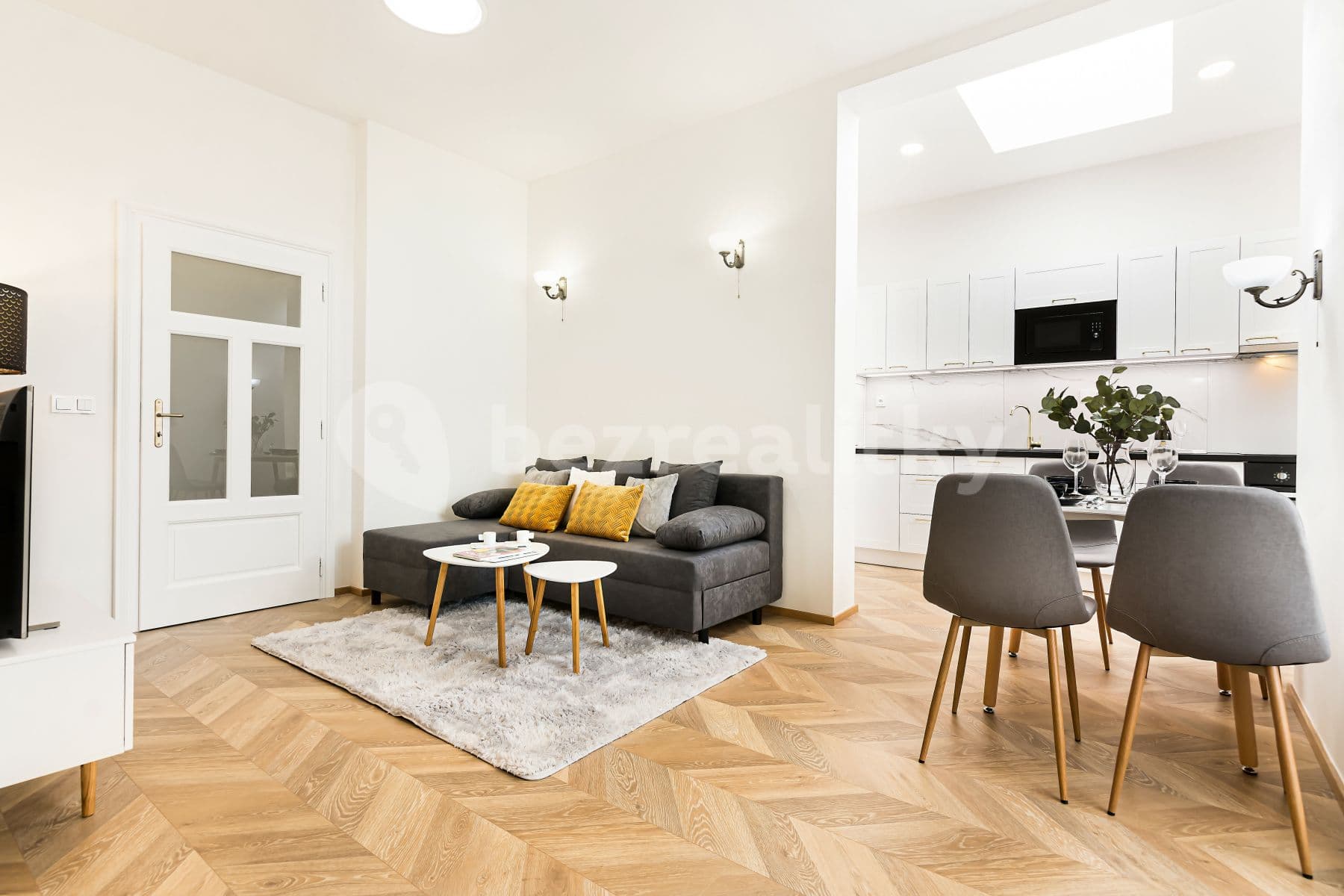 Pronájem bytu 2+kk 50 m², Muchova, Brno, Jihomoravský kraj Pronájem bytu 2+kk 50 m², Muchova, Brno, Jihomoravský kraj