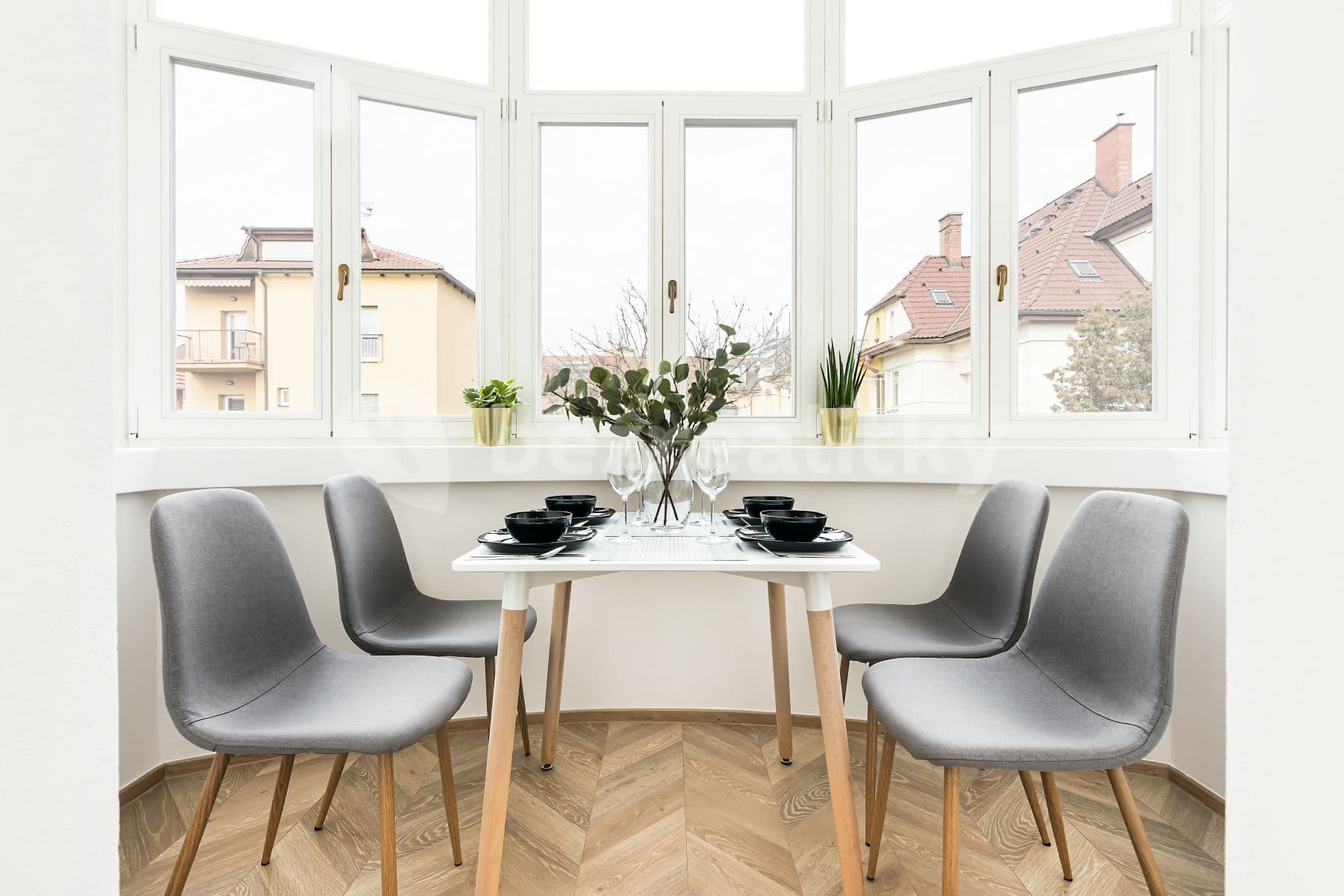 Pronájem bytu 2+kk 50 m², Muchova, Brno, Jihomoravský kraj Pronájem bytu 2+kk 50 m², Muchova, Brno, Jihomoravský kraj