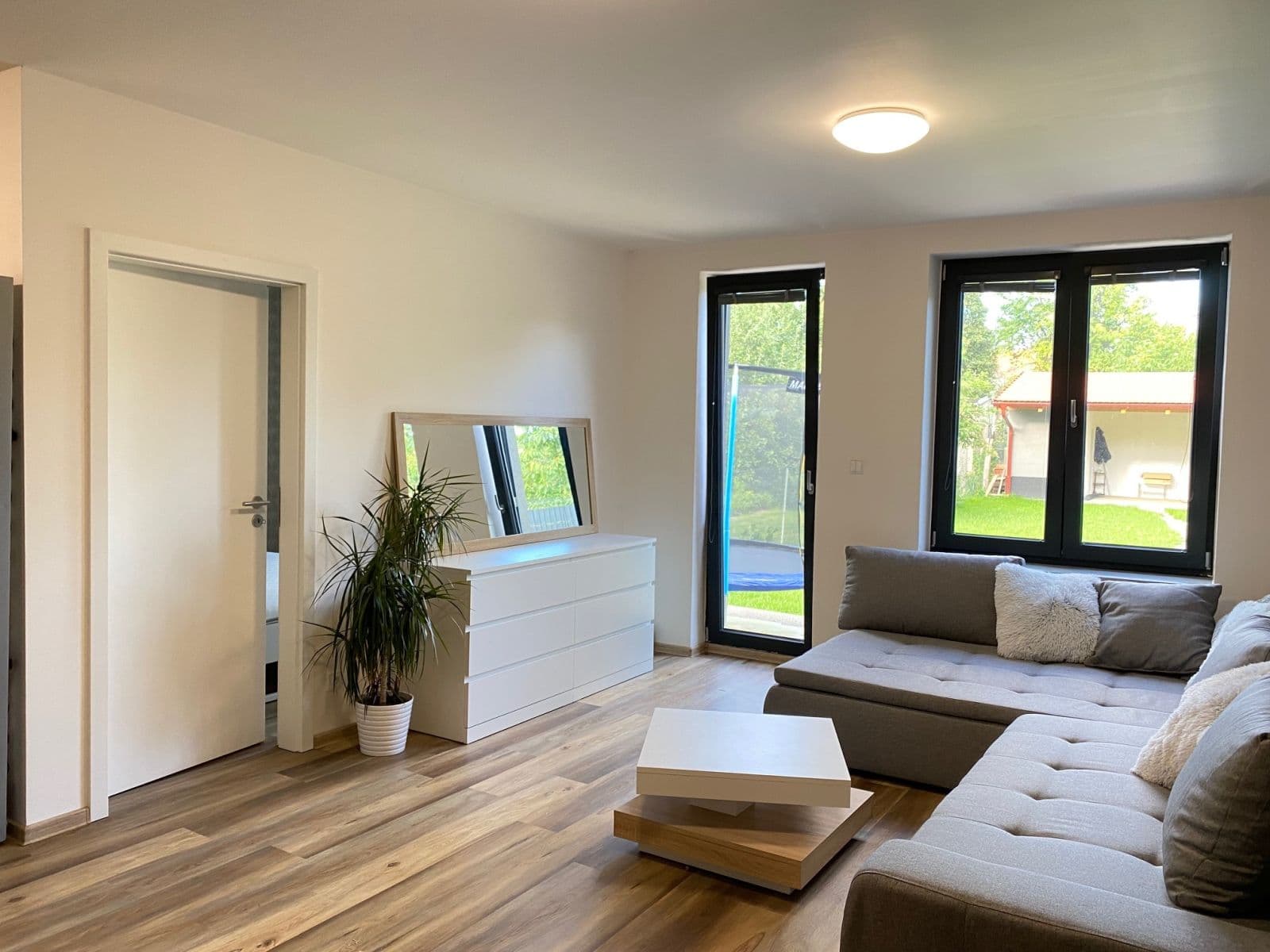 Pronájem bytu 2+kk 59 m², Nešverova, Brno, Jihomoravský kraj Pronájem bytu 2+kk 59 m², Nešverova, Brno, Jihomoravský kraj