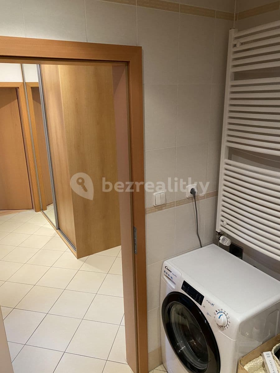 Pronájem bytu 2+kk 64 m², Pavla Beneše, Praha, Praha Pronájem bytu 2+kk 64 m², Pavla Beneše, Praha, Praha