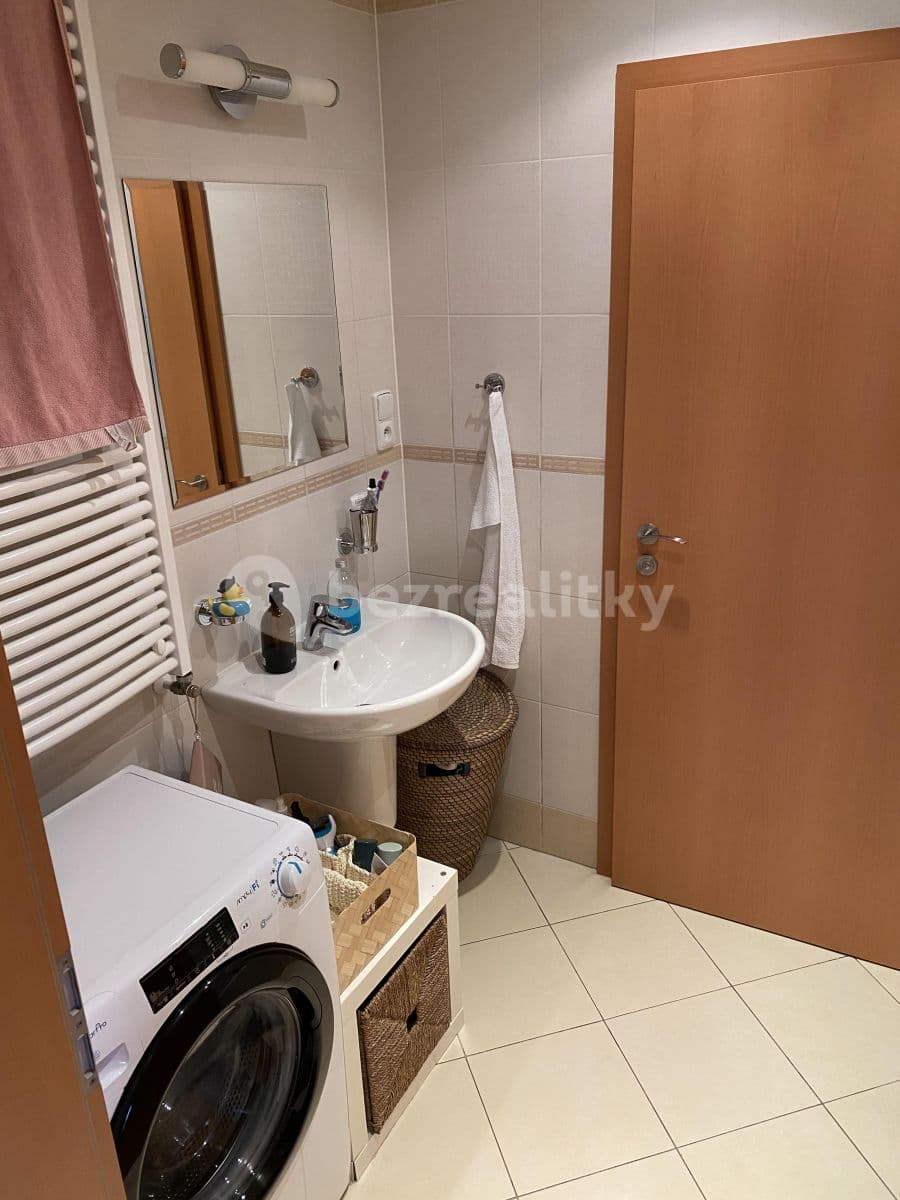 Pronájem bytu 2+kk 64 m², Pavla Beneše, Praha, Praha Pronájem bytu 2+kk 64 m², Pavla Beneše, Praha, Praha