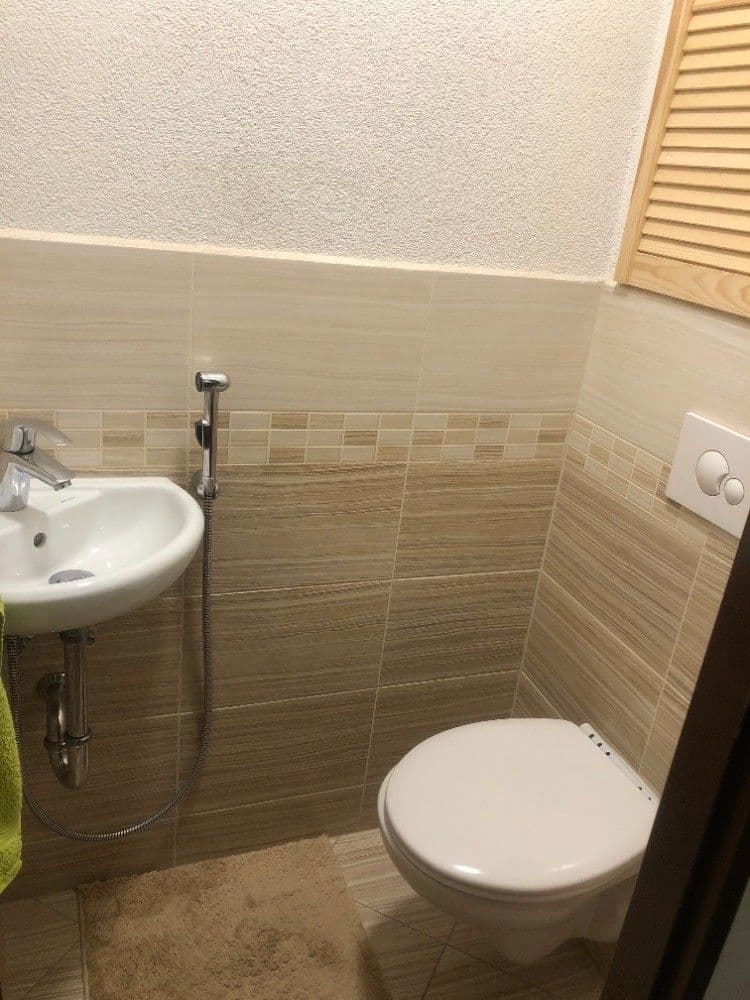 Pronájem bytu 2+1 64 m², Modenská, Karlovy Vary, Karlovarský kraj Pronájem bytu 2+1 64 m², Modenská, Karlovy Vary, Karlovarský kraj