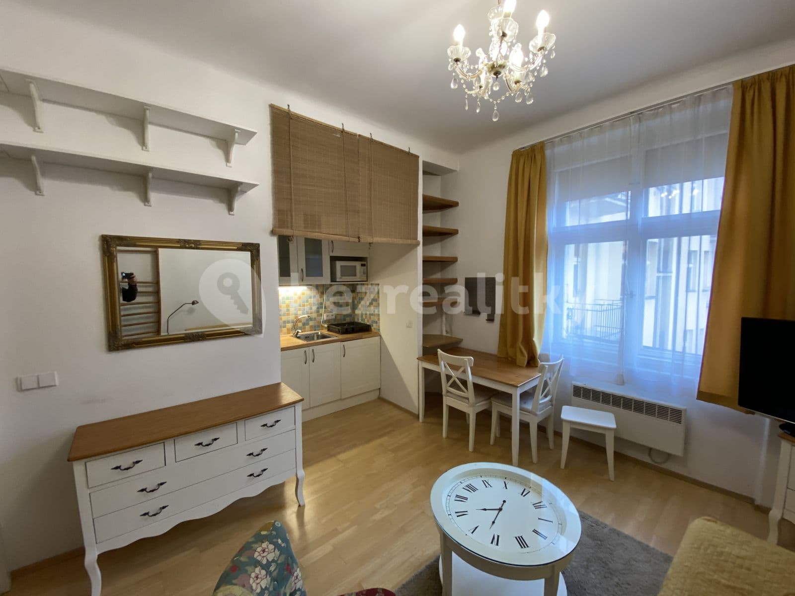 Pronájem bytu 1+kk 29 m², Slezská, Praha, Praha Pronájem bytu 1+kk 29 m², Slezská, Praha, Praha