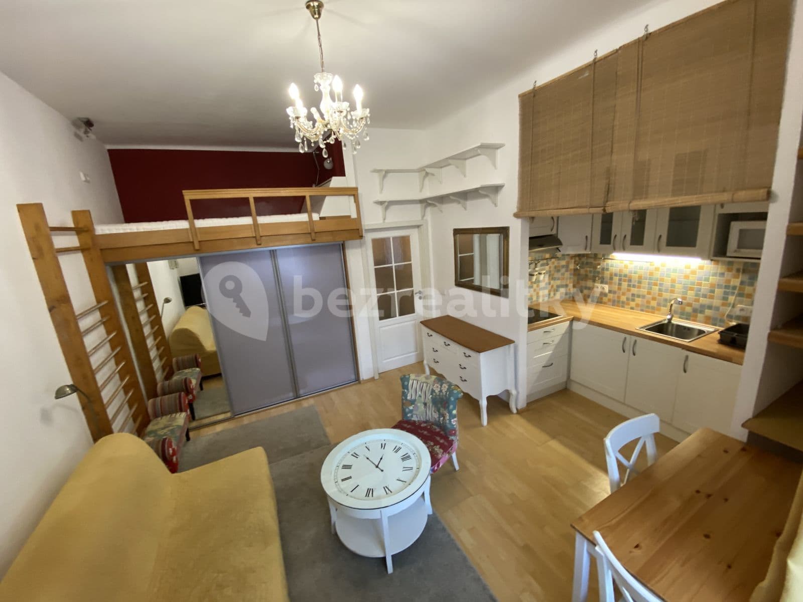 Pronájem bytu 1+kk 29 m², Slezská, Praha, Praha Pronájem bytu 1+kk 29 m², Slezská, Praha, Praha