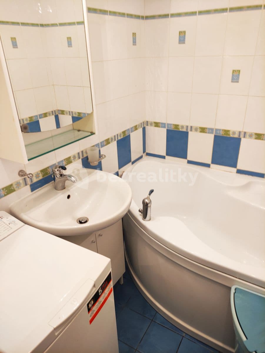 Pronájem bytu 2+kk 45 m², Ohradní, Praha, Praha Pronájem bytu 2+kk 45 m², Ohradní, Praha, Praha