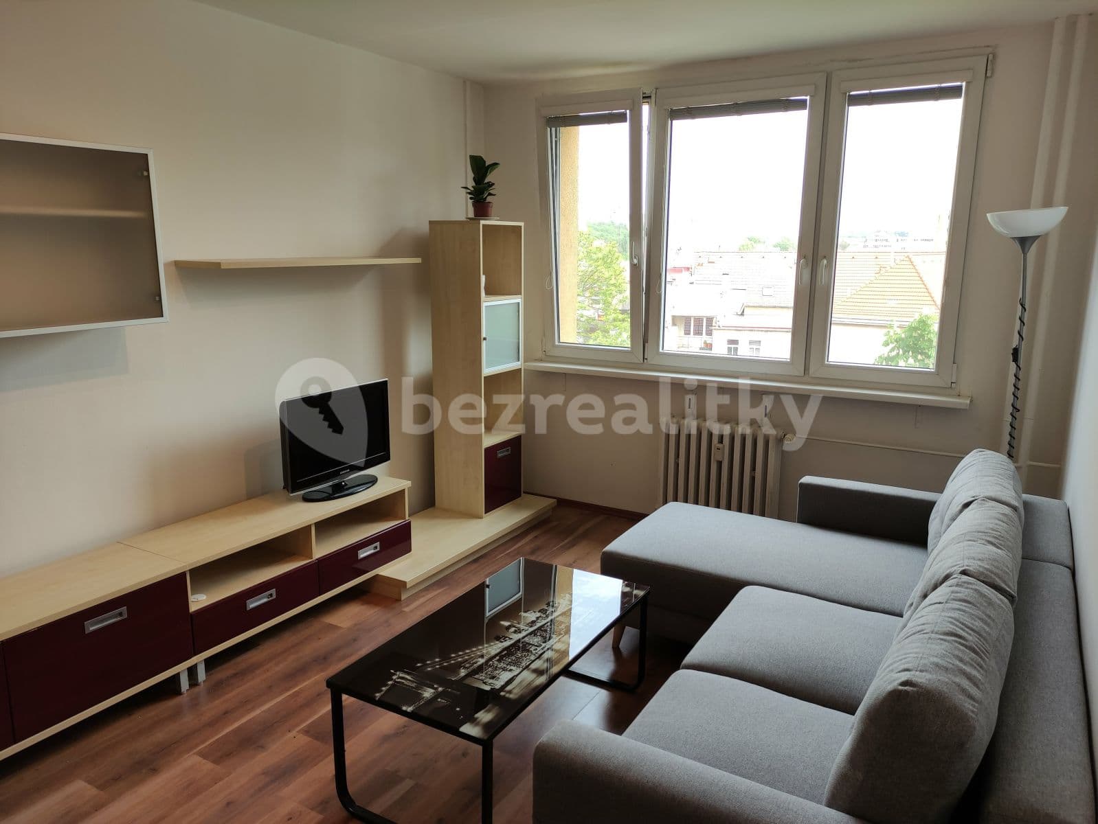 Pronájem bytu 2+kk 45 m², Ohradní, Praha, Praha Pronájem bytu 2+kk 45 m², Ohradní, Praha, Praha