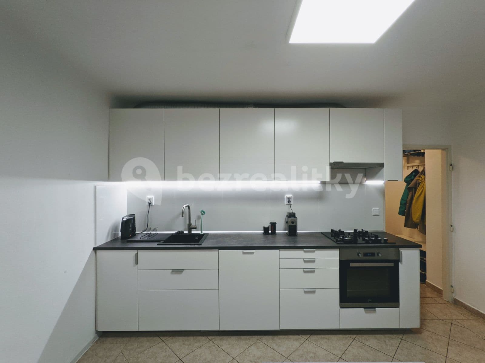 Pronájem bytu 2+1 50 m², Vostrovská, Praha, Praha Pronájem bytu 2+1 50 m², Vostrovská, Praha, Praha