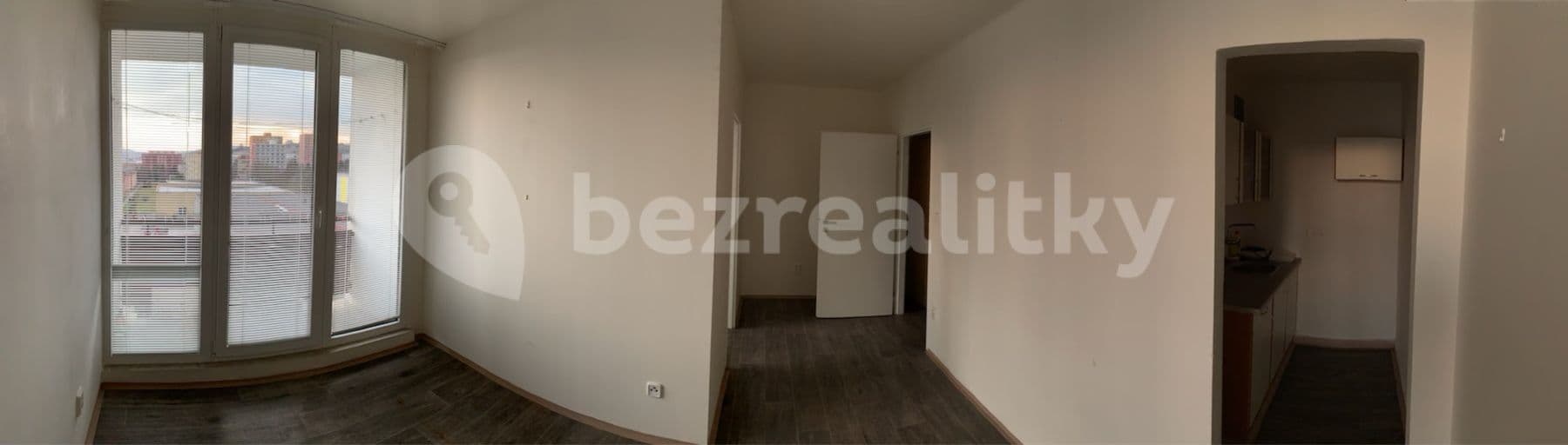Pronájem bytu 1+1 35 m², Třída Míru, Beroun, Středočeský kraj Pronájem bytu 1+1 35 m², Třída Míru, Beroun, Středočeský kraj