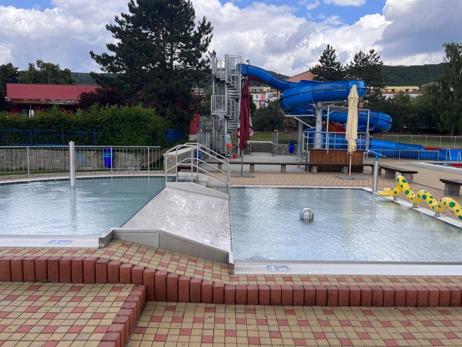 Pronájem bytu 1+1 35 m², Třída Míru, Beroun, Středočeský kraj Pronájem bytu 1+1 35 m², Třída Míru, Beroun, Středočeský kraj
