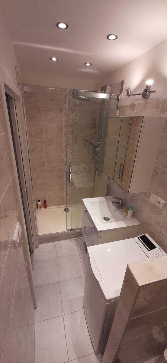 Pronájem bytu 2+kk 42 m², Laudova, Praha, Praha Pronájem bytu 2+kk 42 m², Laudova, Praha, Praha