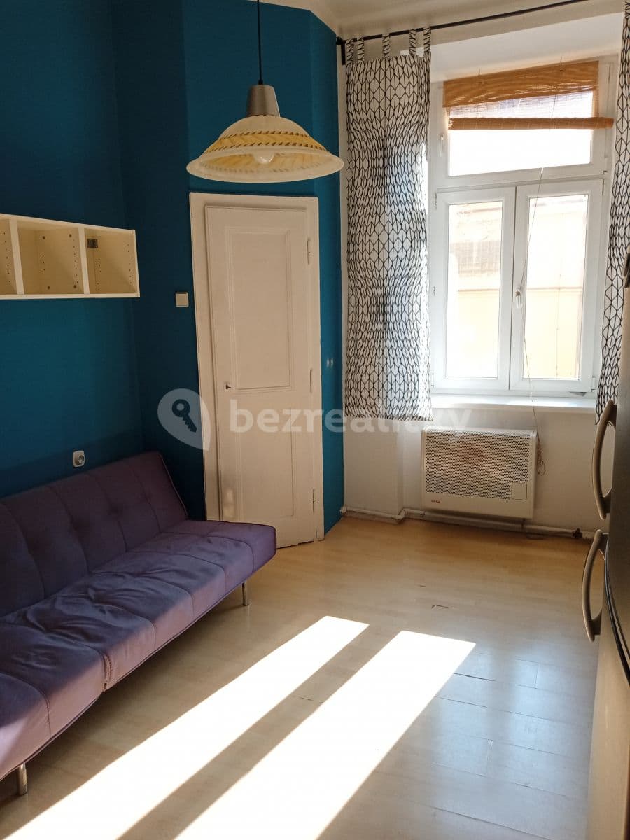 Pronájem bytu 2+kk 41 m², Přístavní, Praha, Praha Pronájem bytu 2+kk 41 m², Přístavní, Praha, Praha
