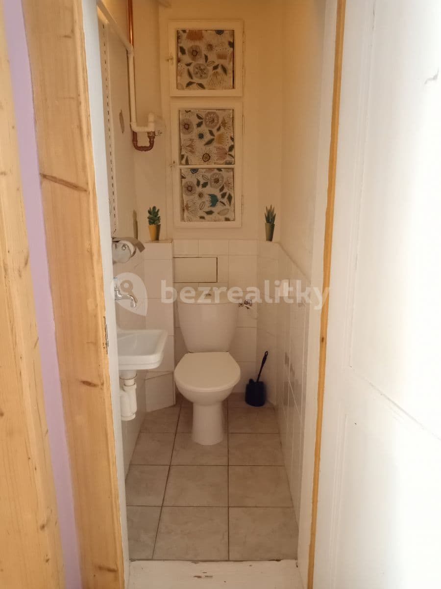 Pronájem bytu 2+kk 41 m², Přístavní, Praha, Praha Pronájem bytu 2+kk 41 m², Přístavní, Praha, Praha