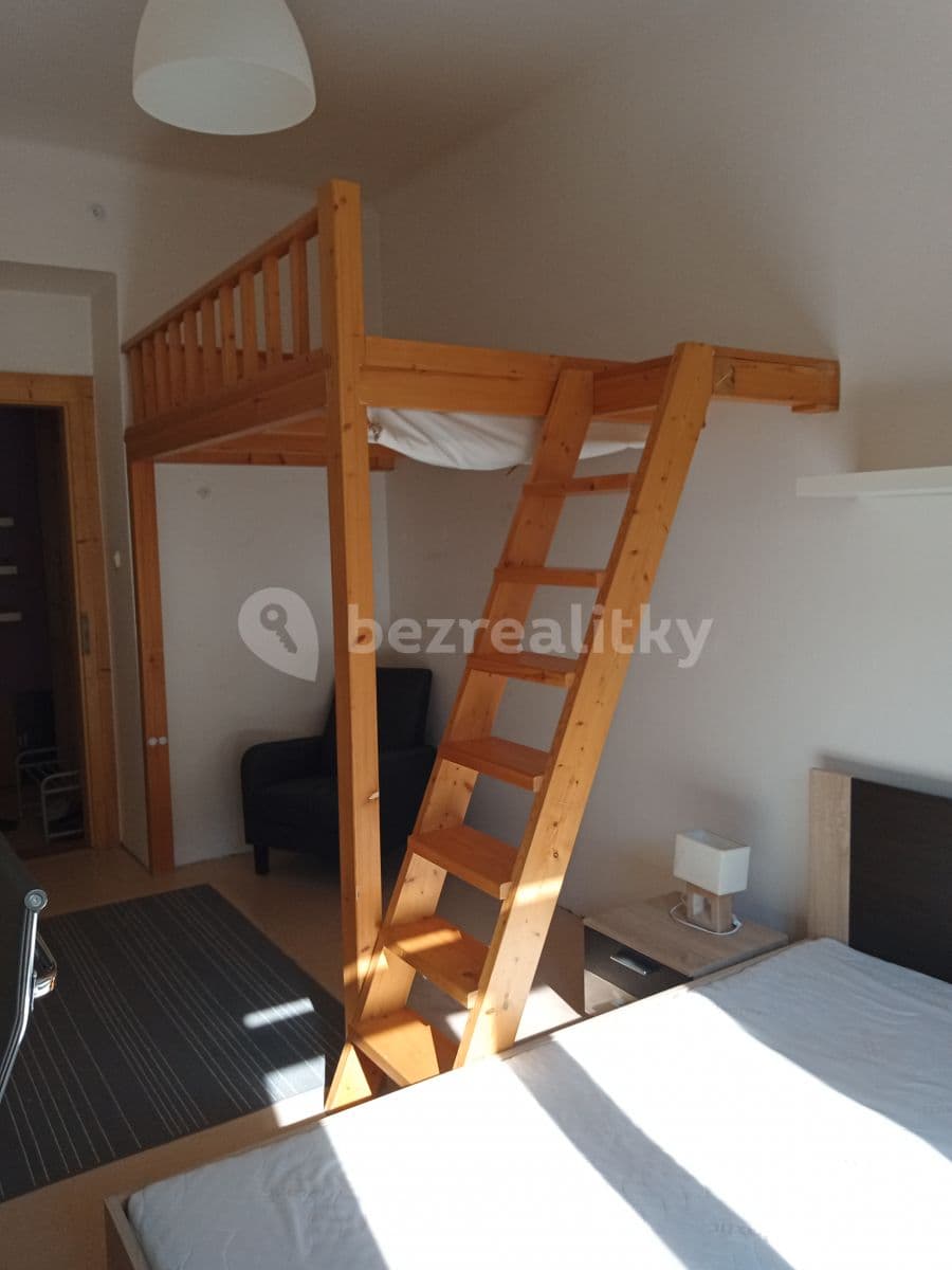 Pronájem bytu 2+kk 41 m², Přístavní, Praha, Praha Pronájem bytu 2+kk 41 m², Přístavní, Praha, Praha