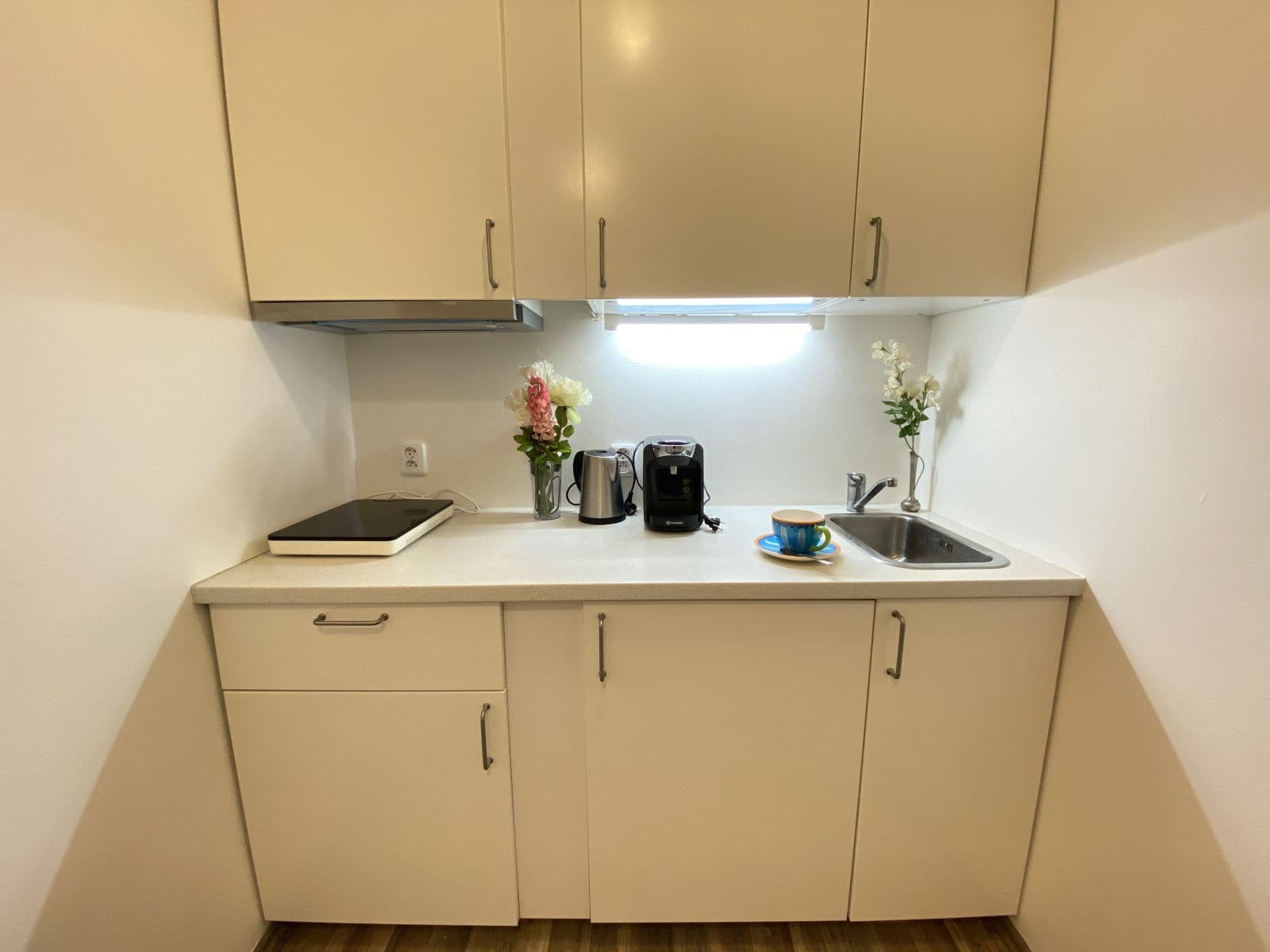 Pronájem bytu 2+1 44 m², Ruská, Praha, Praha Pronájem bytu 2+1 44 m², Ruská, Praha, Praha