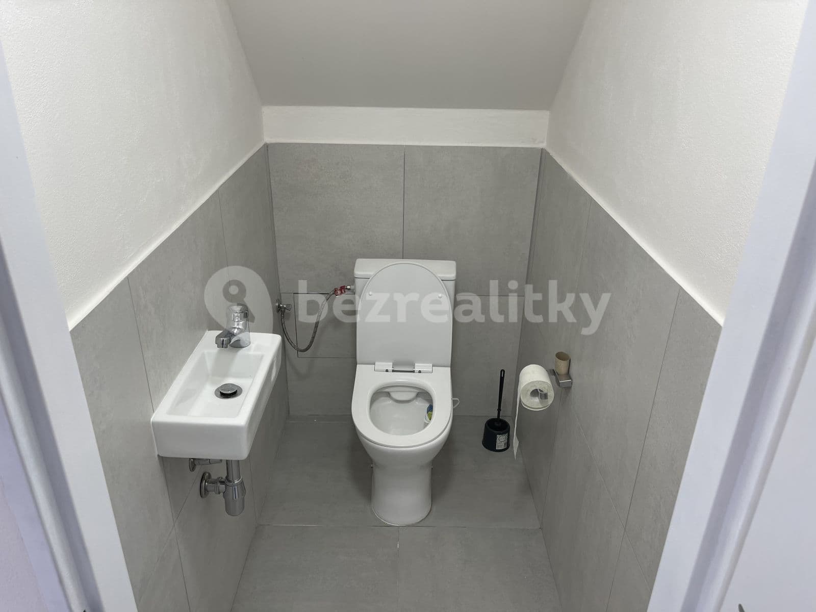 Pronájem bytu 3+kk 120 m², Severní, Horoměřice, Středočeský kraj Pronájem bytu 3+kk 120 m², Severní, Horoměřice, Středočeský kraj