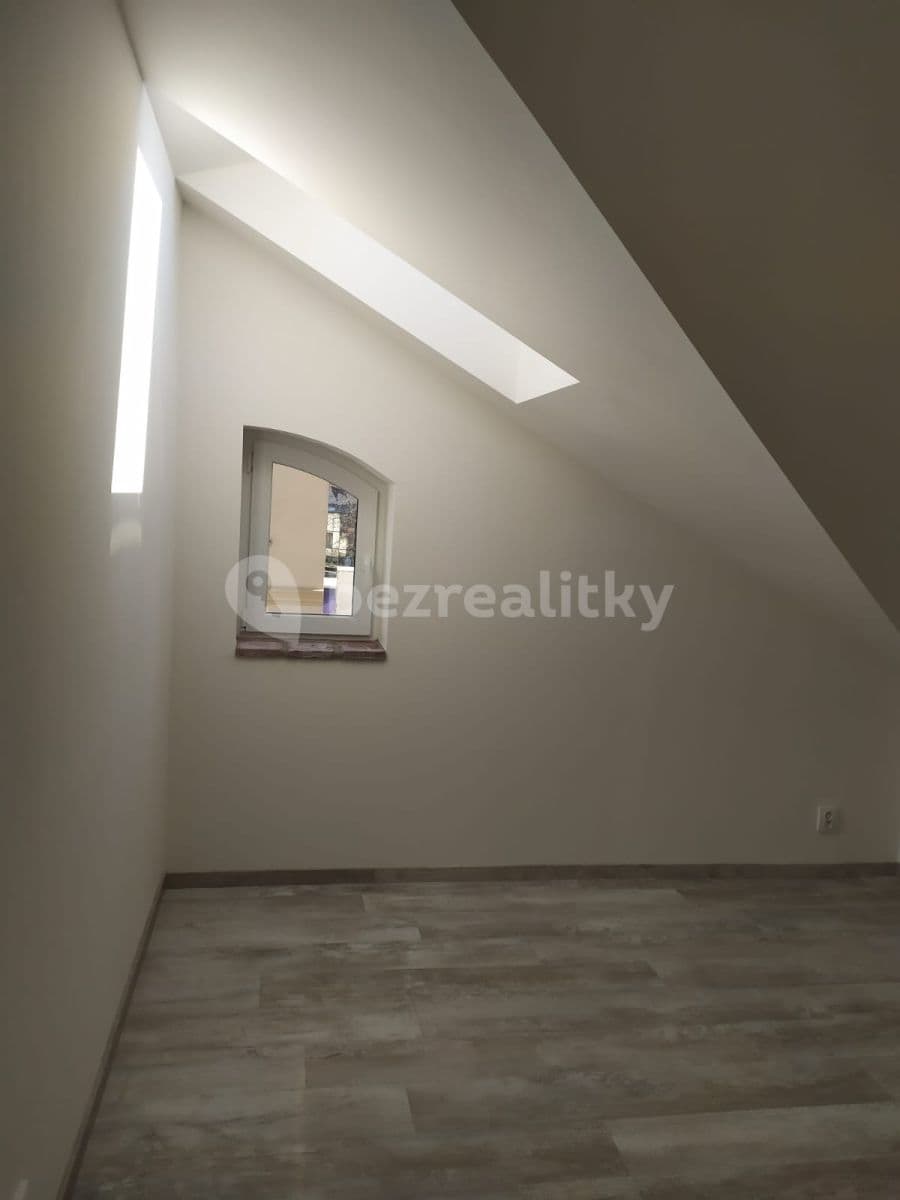 Pronájem bytu 2+1 48 m², Šafářova, Praha, Praha Pronájem bytu 2+1 48 m², Šafářova, Praha, Praha