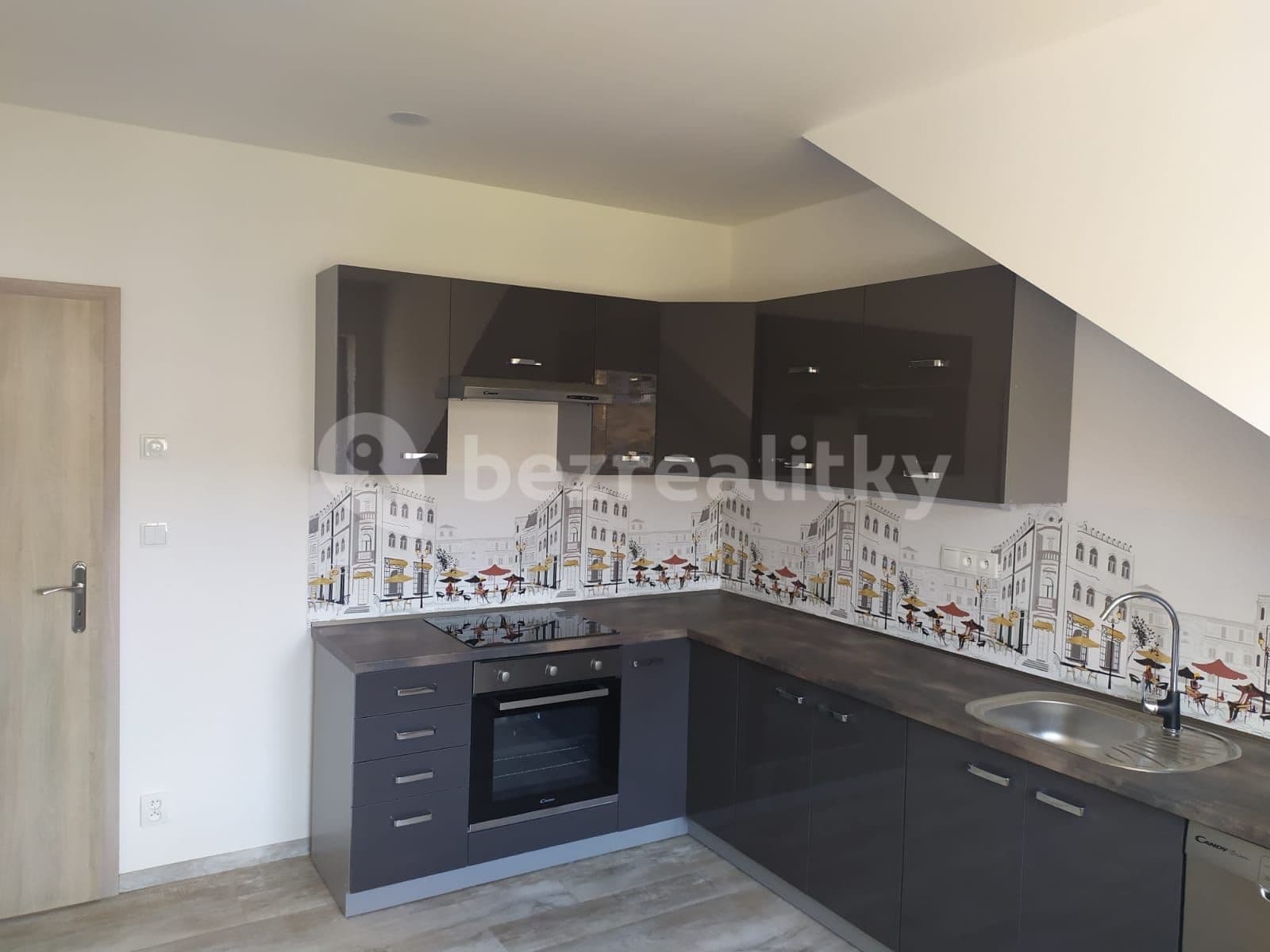 Pronájem bytu 2+1 48 m², Šafářova, Praha, Praha Pronájem bytu 2+1 48 m², Šafářova, Praha, Praha