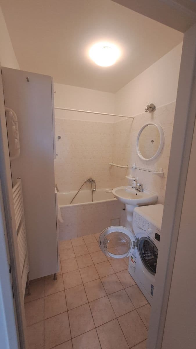 Pronájem bytu 2+kk 70 m², Kodymova, Praha, Praha Pronájem bytu 2+kk 70 m², Kodymova, Praha, Praha