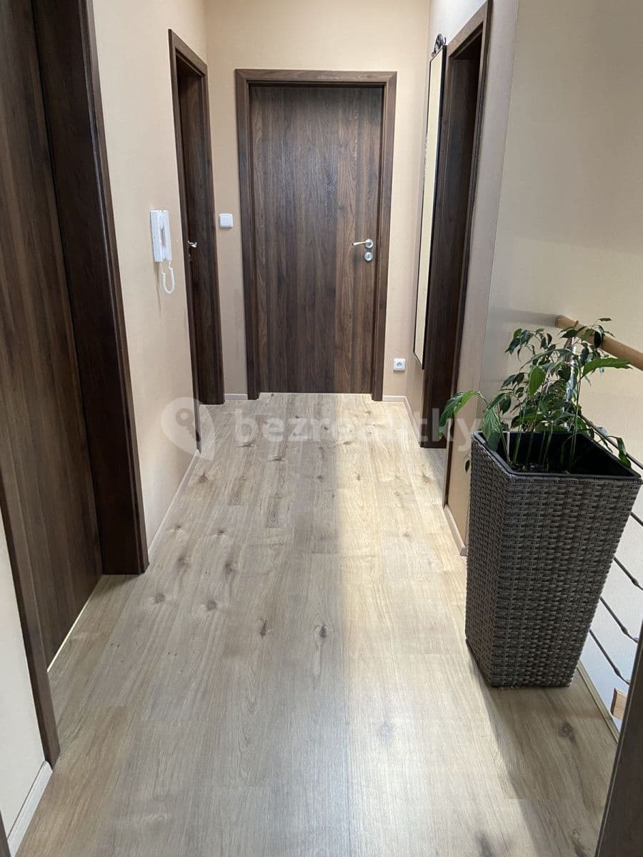 Pronájem domu 170 m², pozemek 370 m², Škarvadova, Praha, Praha Pronájem domu 170 m², pozemek 370 m², Škarvadova, Praha, Praha
