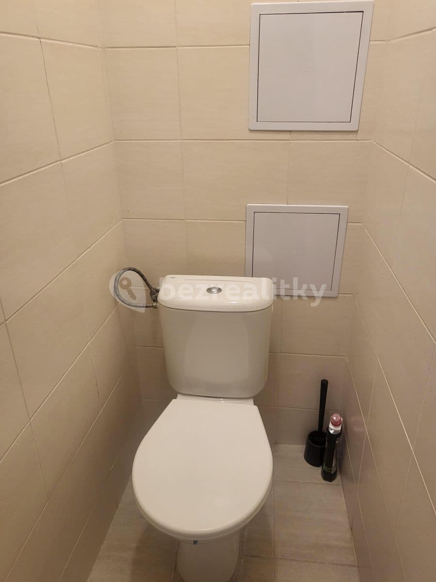 Pronájem bytu 2+1 52 m², Káranská, Praha, Praha Pronájem bytu 2+1 52 m², Káranská, Praha, Praha