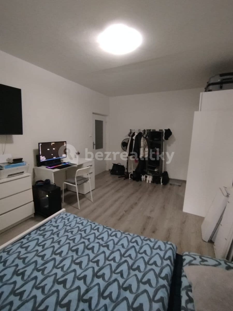 Pronájem bytu 2+1 52 m², Káranská, Praha, Praha Pronájem bytu 2+1 52 m², Káranská, Praha, Praha