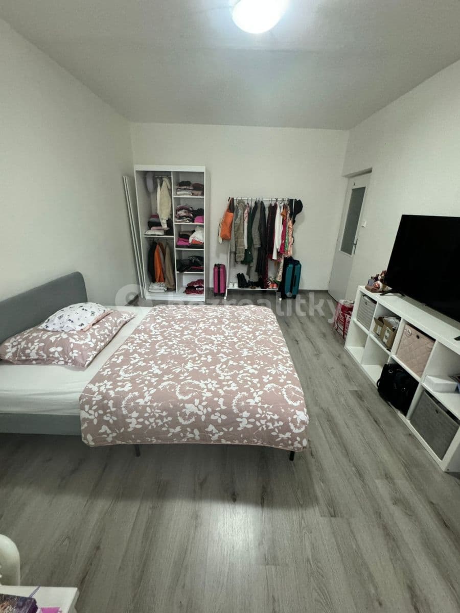 Pronájem bytu 2+1 52 m², Káranská, Praha, Praha Pronájem bytu 2+1 52 m², Káranská, Praha, Praha