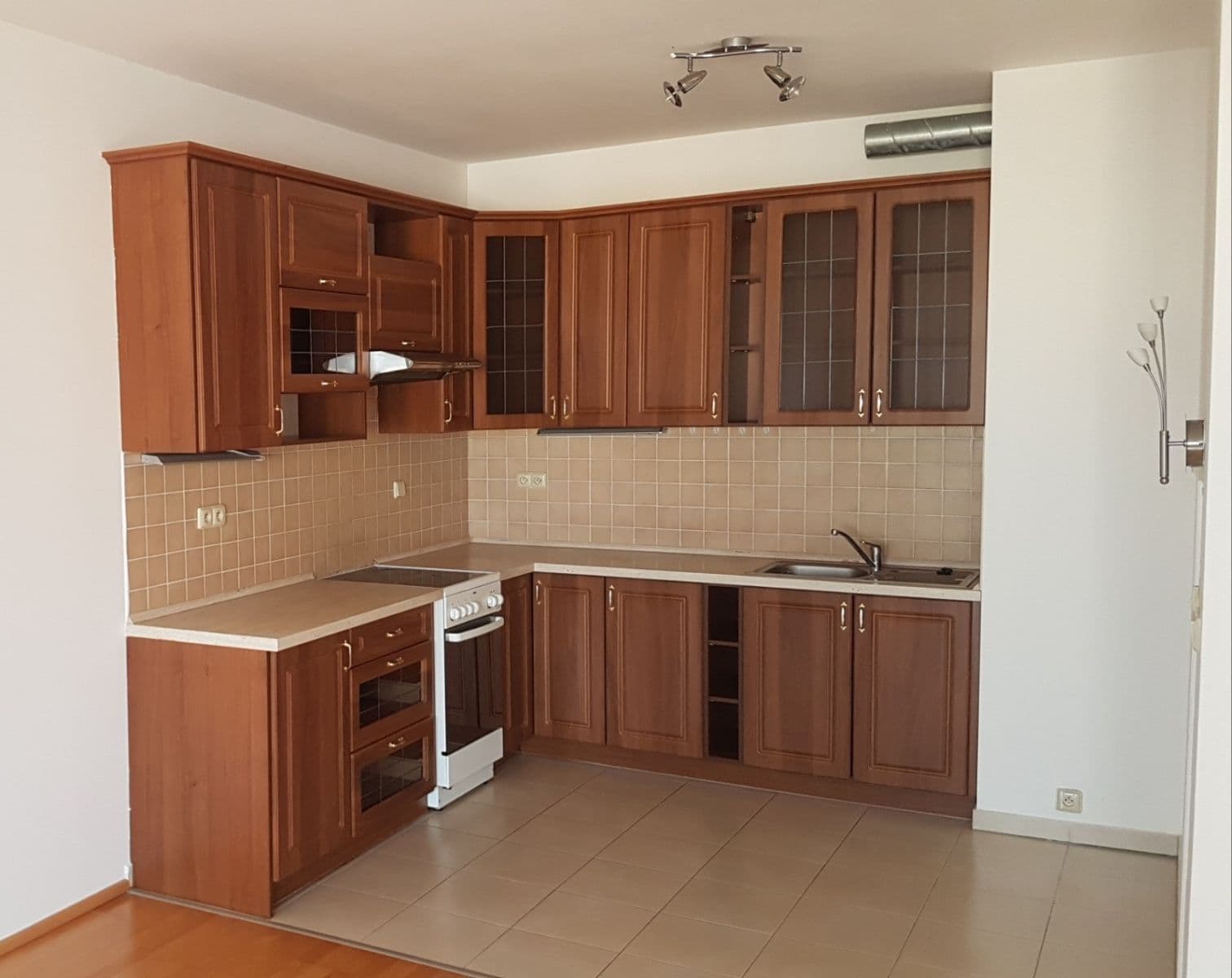 Pronájem bytu 2+kk 64 m², Petržílkova, Praha, Praha Pronájem bytu 2+kk 64 m², Petržílkova, Praha, Praha