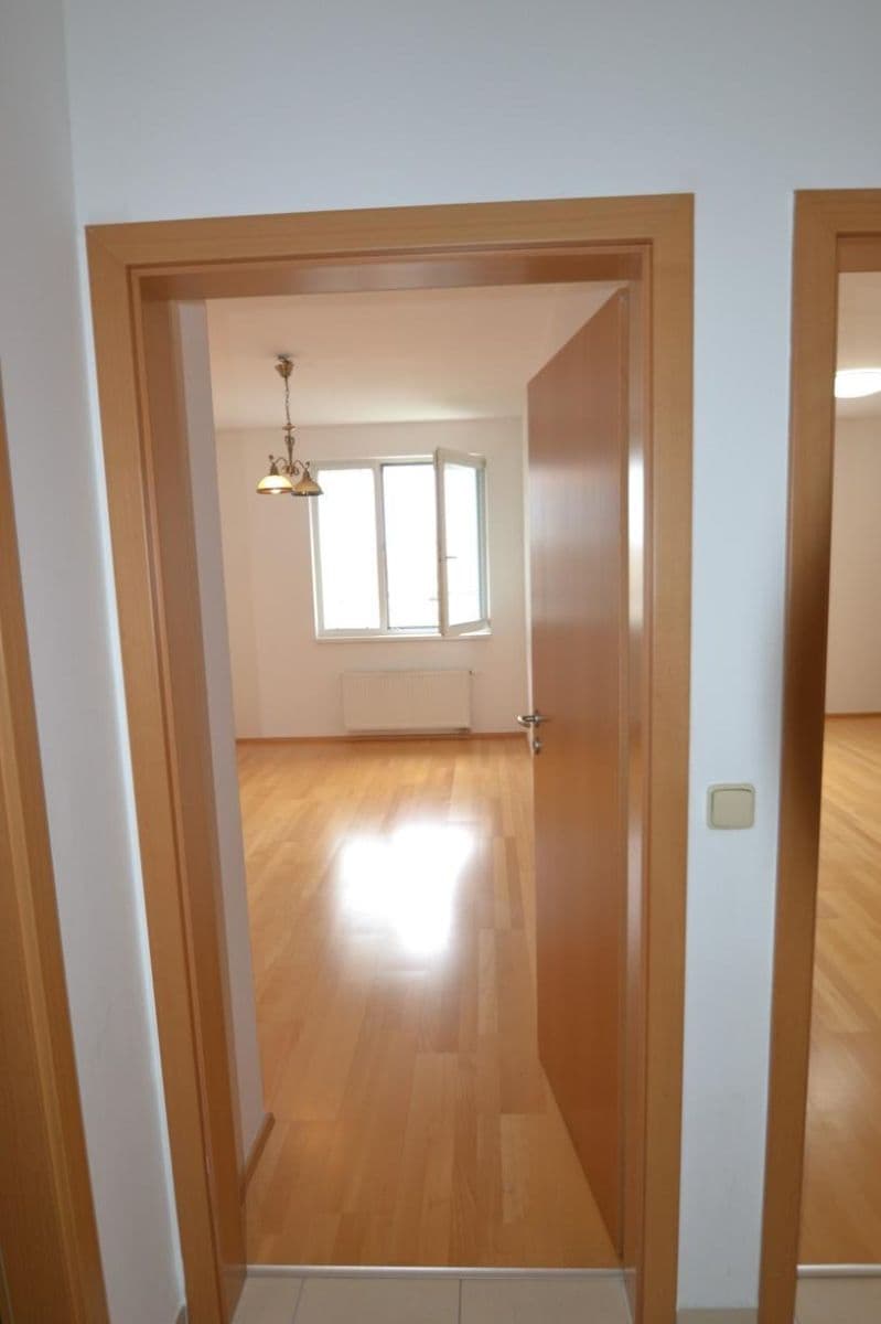 Pronájem bytu 2+kk 64 m², Petržílkova, Praha, Praha Pronájem bytu 2+kk 64 m², Petržílkova, Praha, Praha
