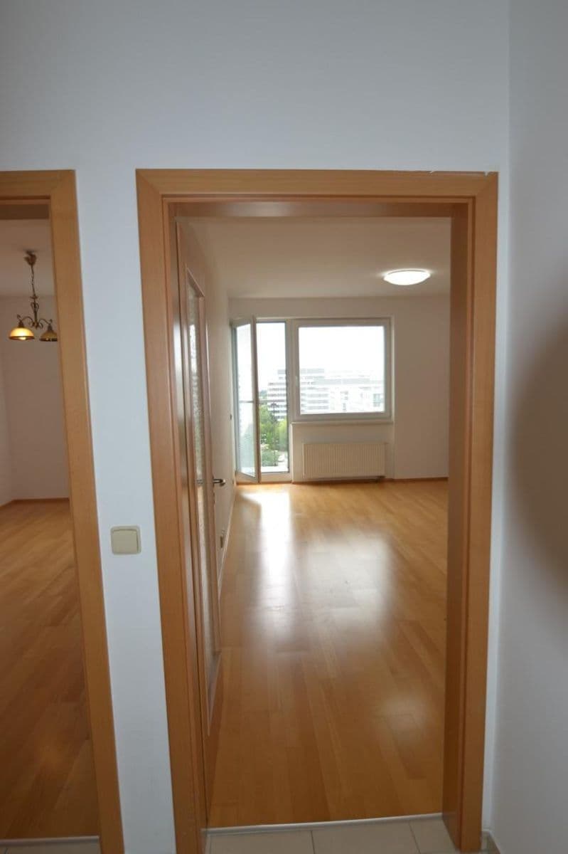Pronájem bytu 2+kk 64 m², Petržílkova, Praha, Praha Pronájem bytu 2+kk 64 m², Petržílkova, Praha, Praha