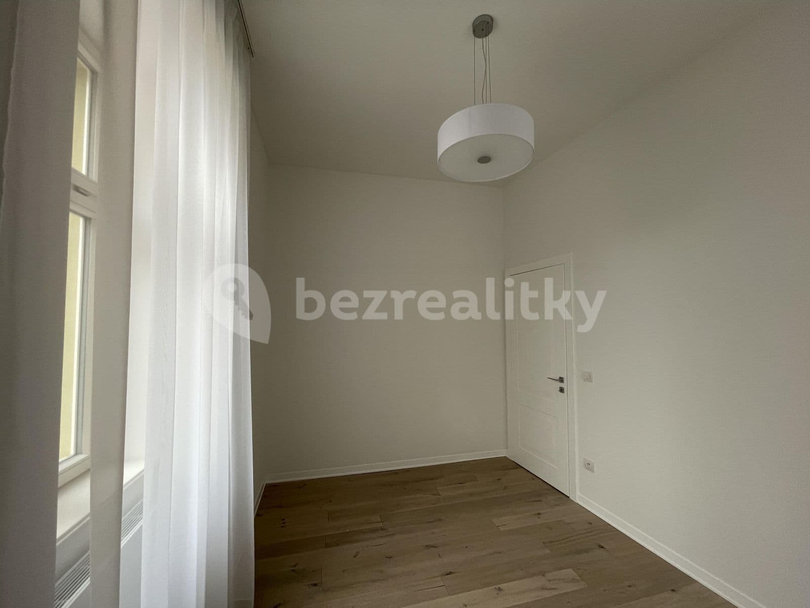 Pronájem bytu 2+kk 37 m², Kmochova, Praha, Praha Pronájem bytu 2+kk 37 m², Kmochova, Praha, Praha