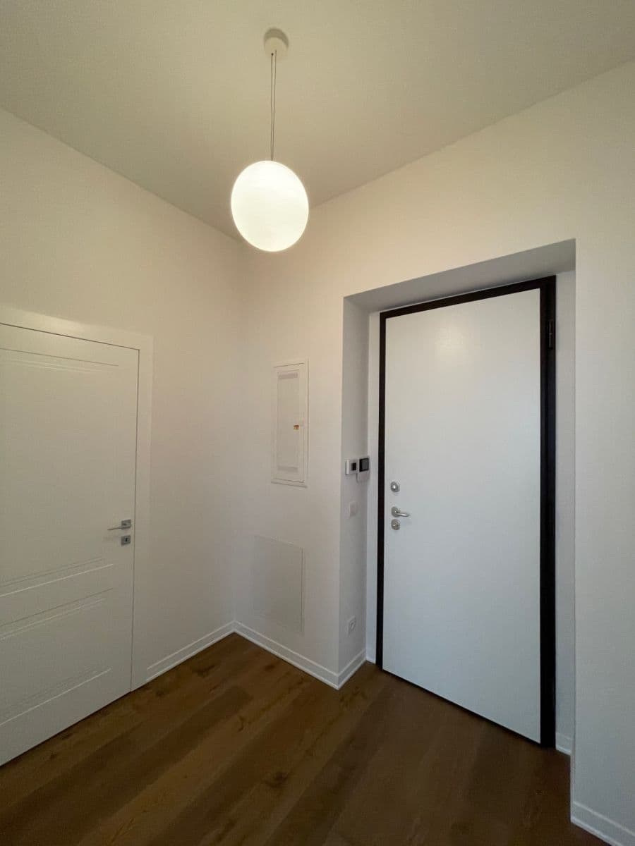 Pronájem bytu 2+kk 47 m², Kmochova, Praha, Praha Pronájem bytu 2+kk 47 m², Kmochova, Praha, Praha