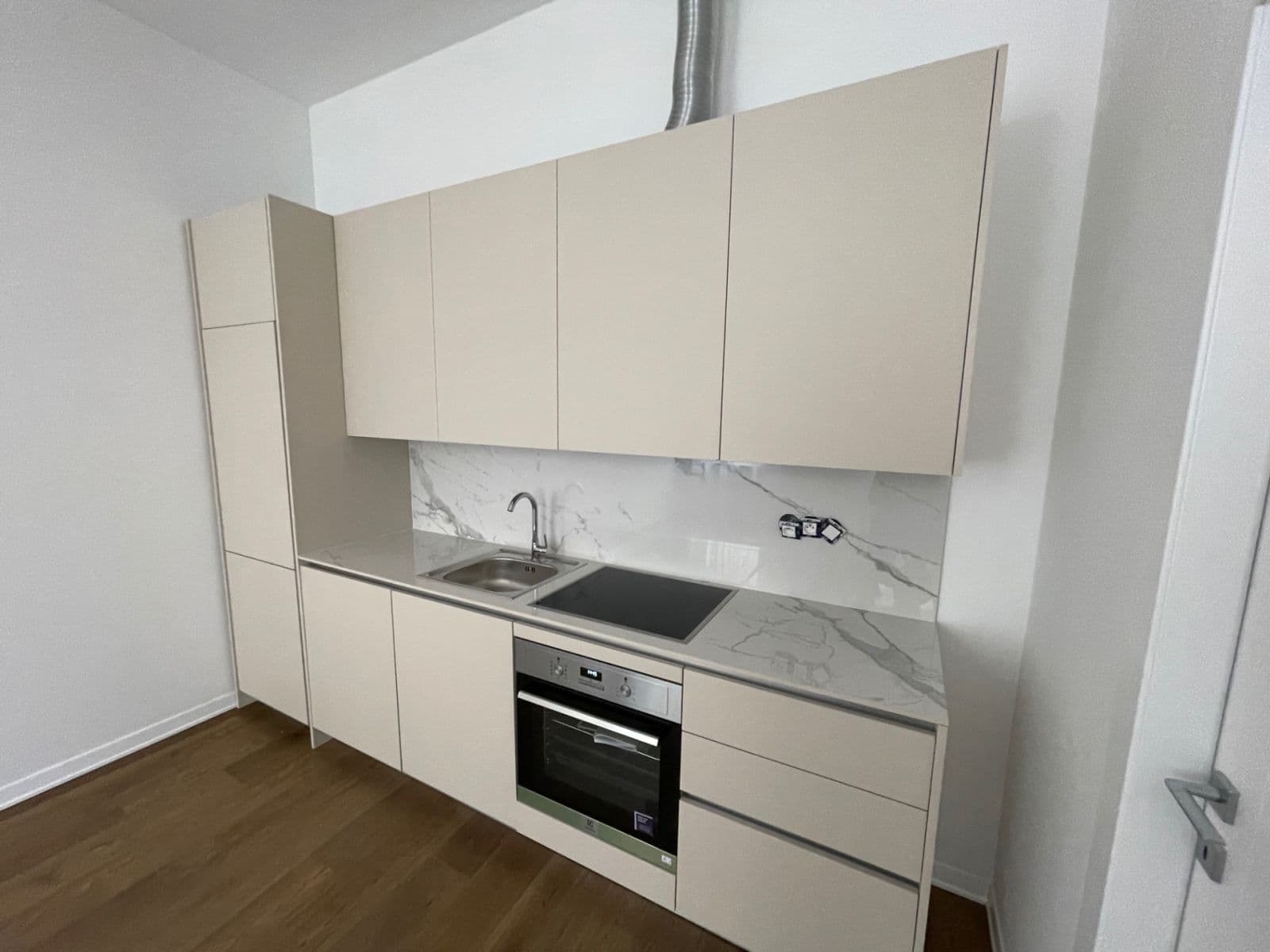 Pronájem bytu 2+kk 47 m², Kmochova, Praha, Praha Pronájem bytu 2+kk 47 m², Kmochova, Praha, Praha