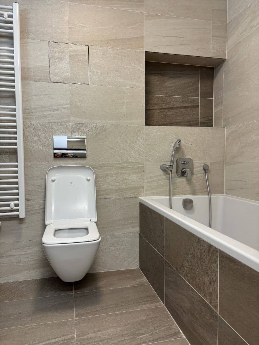 Pronájem bytu 2+kk 56 m², Sanderova, Praha, Praha Pronájem bytu 2+kk 56 m², Sanderova, Praha, Praha