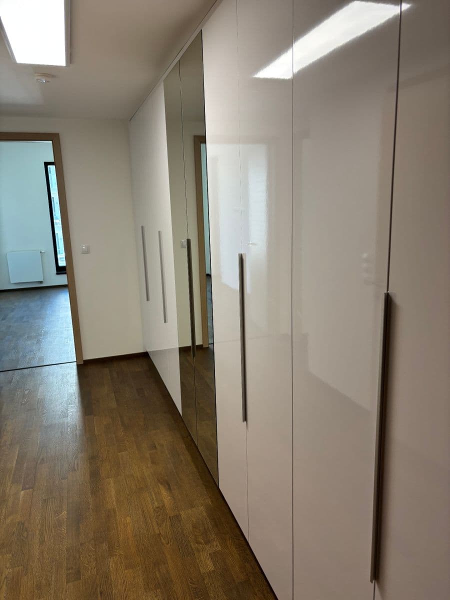 Pronájem bytu 2+kk 56 m², Sanderova, Praha, Praha Pronájem bytu 2+kk 56 m², Sanderova, Praha, Praha