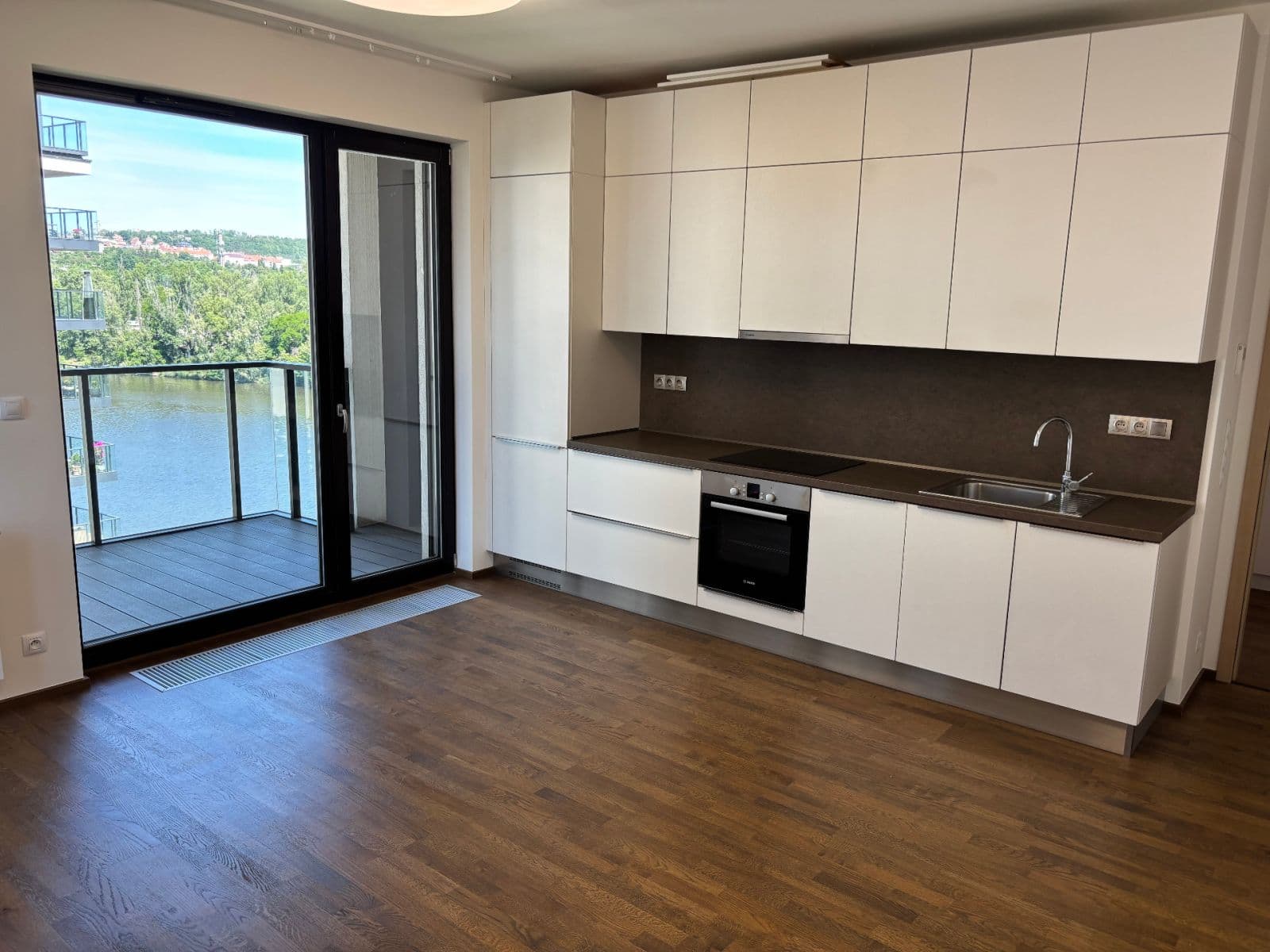 Pronájem bytu 2+kk 56 m², Sanderova, Praha, Praha Pronájem bytu 2+kk 56 m², Sanderova, Praha, Praha