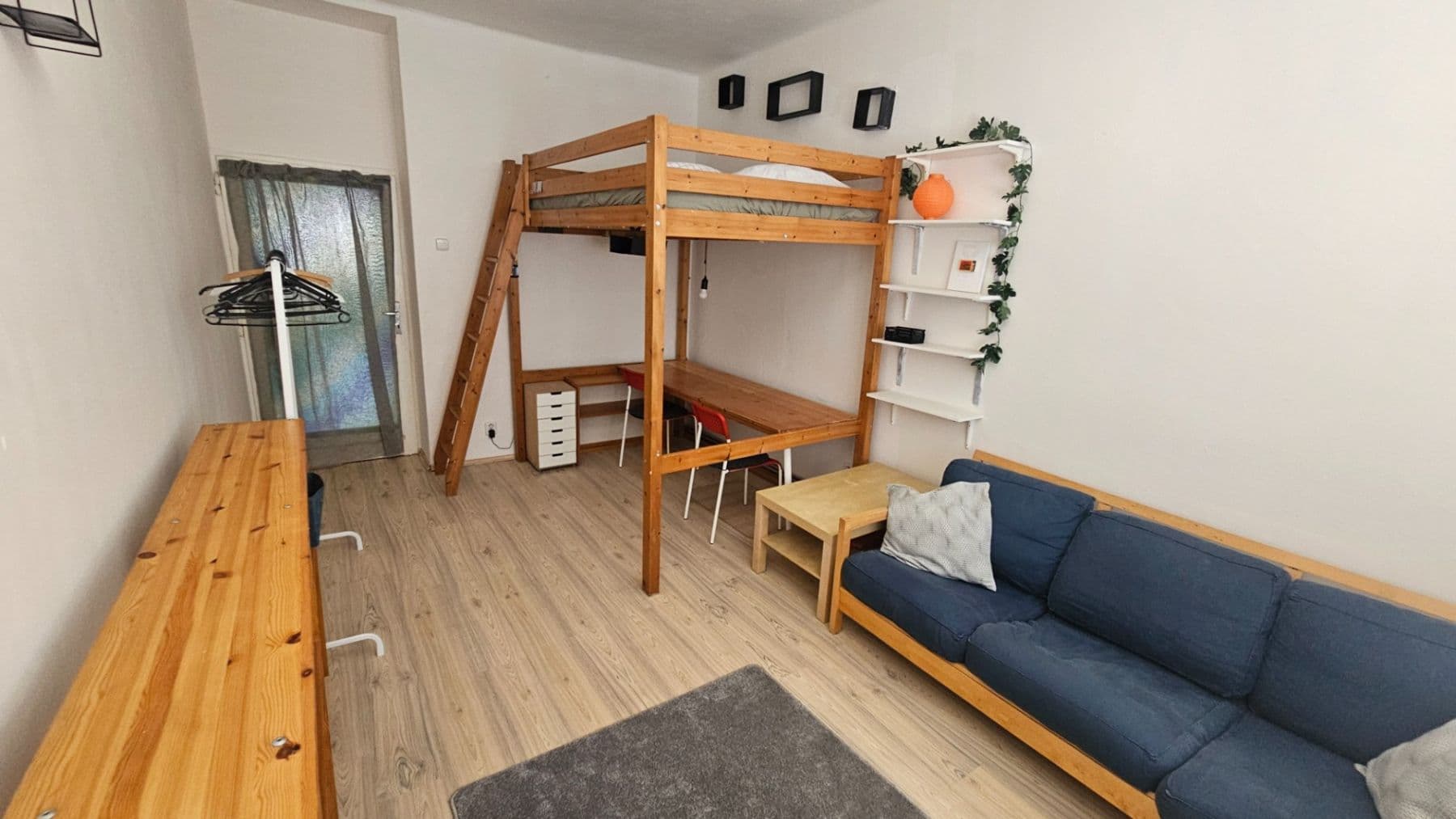 Pronájem bytu 2+1 53 m², Petrohradská, Praha, Praha Pronájem bytu 2+1 53 m², Petrohradská, Praha, Praha