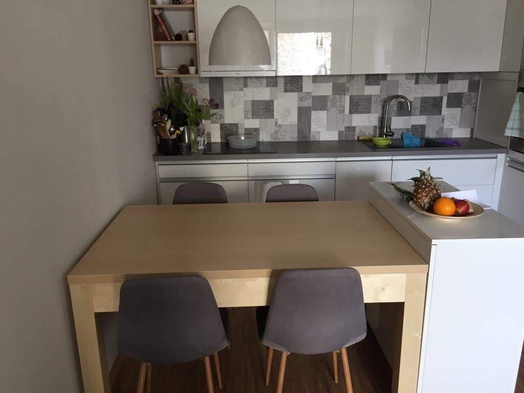 Pronájem bytu 2+kk 53 m², Václavkova, Hradec Králové, Královéhradecký kraj Pronájem bytu 2+kk 53 m², Václavkova, Hradec Králové, Královéhradecký kraj