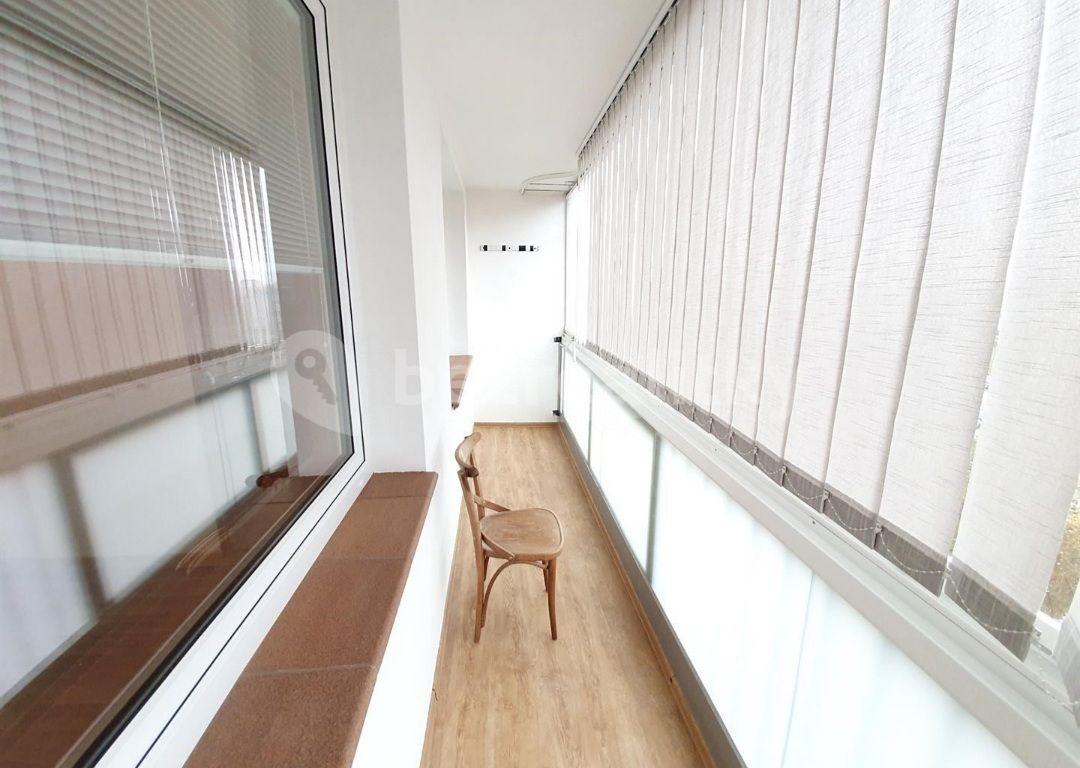 Pronájem bytu Garsoniéra 35 m², Kaplická, Praha, Praha