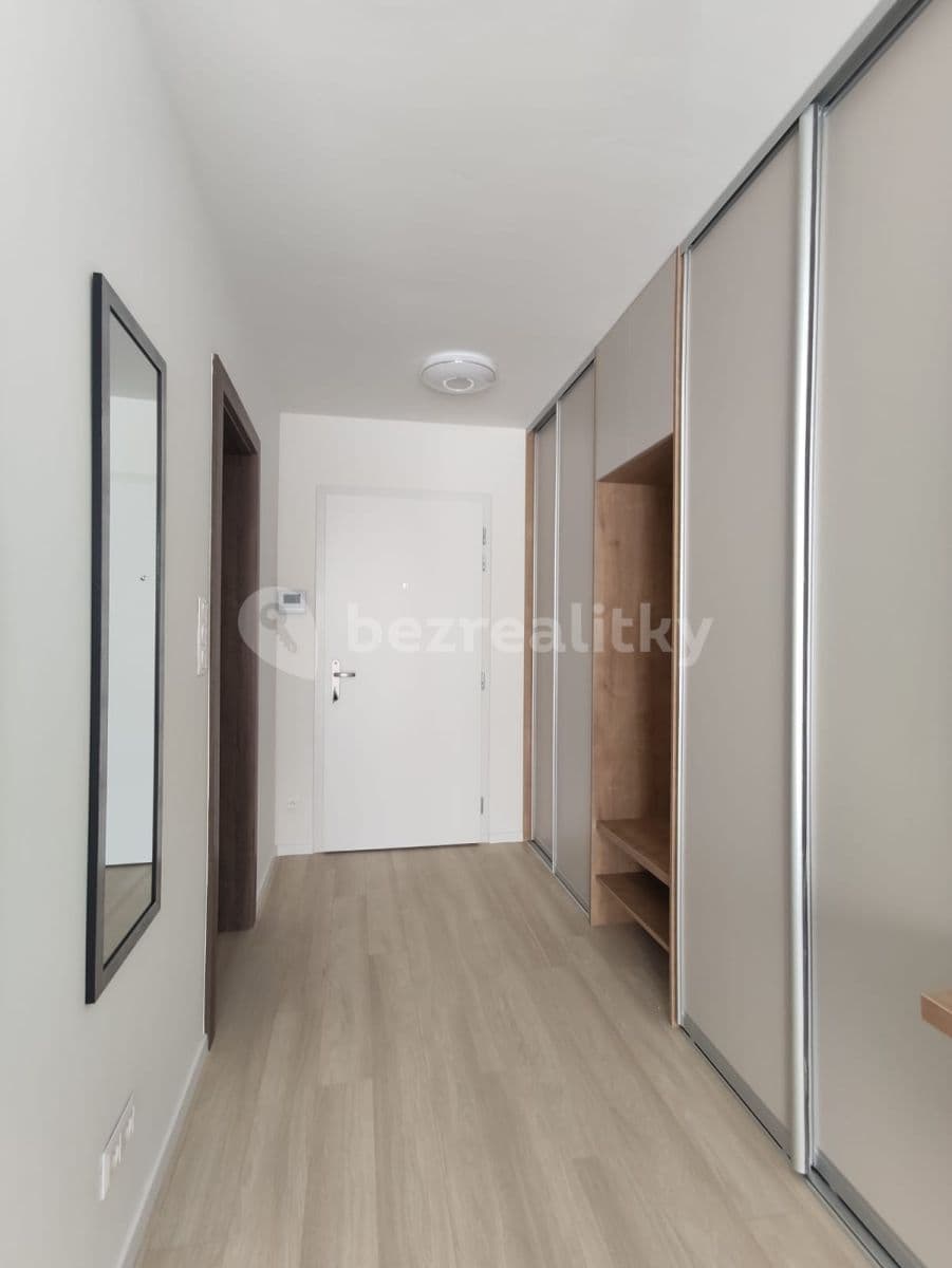 Pronájem bytu 1+1 36 m², Jarabinková, Ružinov, Bratislavský kraj Pronájem bytu 1+1 36 m², Jarabinková, Ružinov, Bratislavský kraj