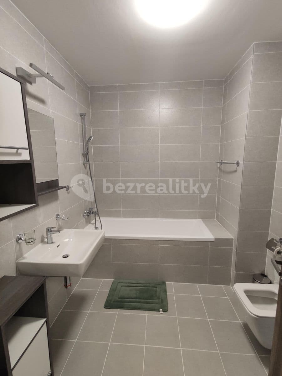 Pronájem bytu 1+1 36 m², Jarabinková, Ružinov, Bratislavský kraj Pronájem bytu 1+1 36 m², Jarabinková, Ružinov, Bratislavský kraj