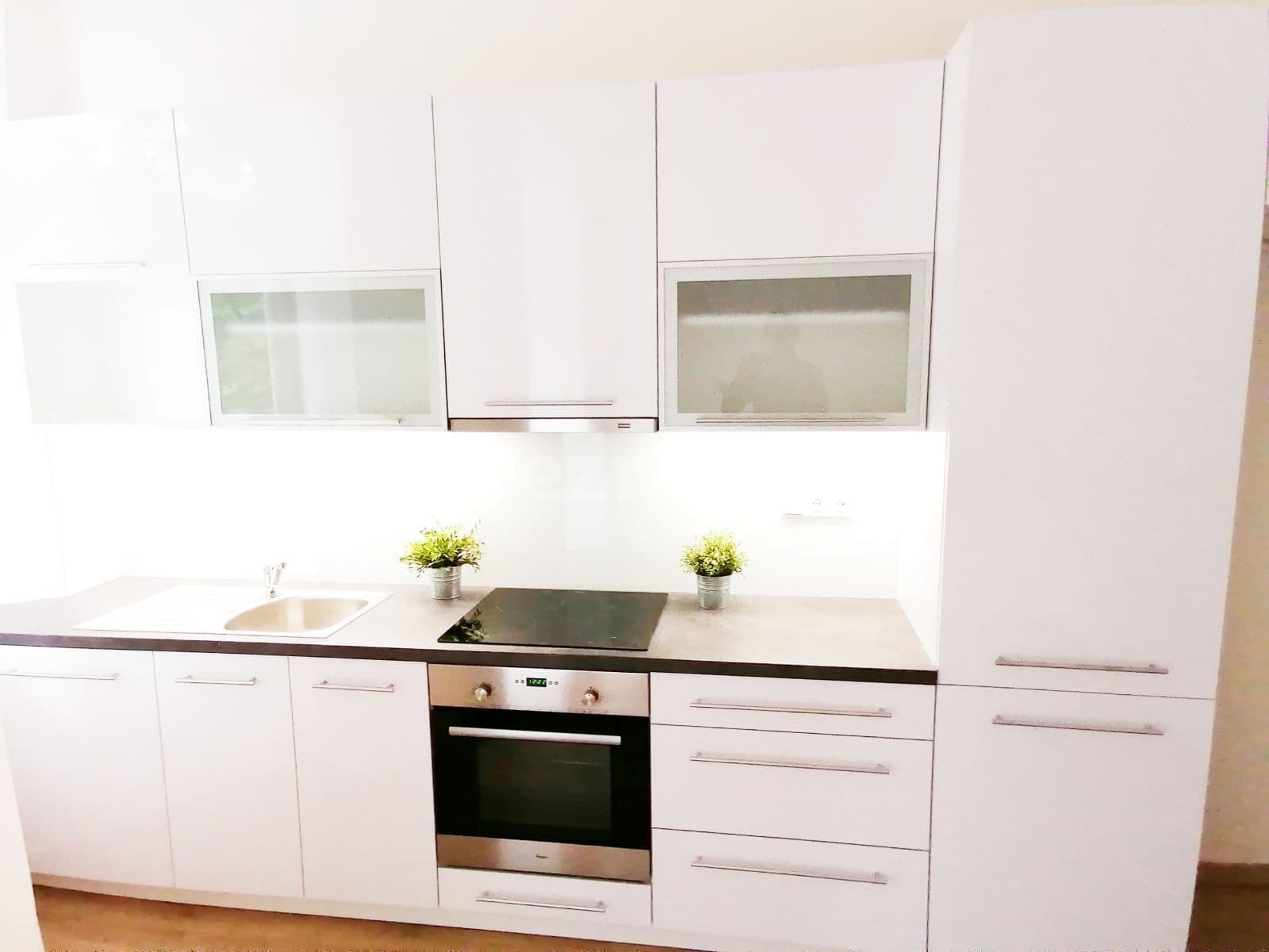 Pronájem bytu 2+1 51 m², Novobranská, Brno, Jihomoravský kraj Pronájem bytu 2+1 51 m², Novobranská, Brno, Jihomoravský kraj