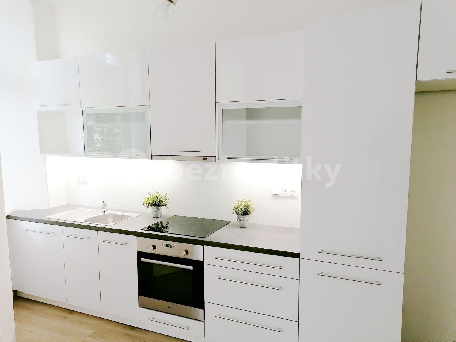 Pronájem bytu 2+1 51 m², Novobranská, Brno, Jihomoravský kraj Pronájem bytu 2+1 51 m², Novobranská, Brno, Jihomoravský kraj