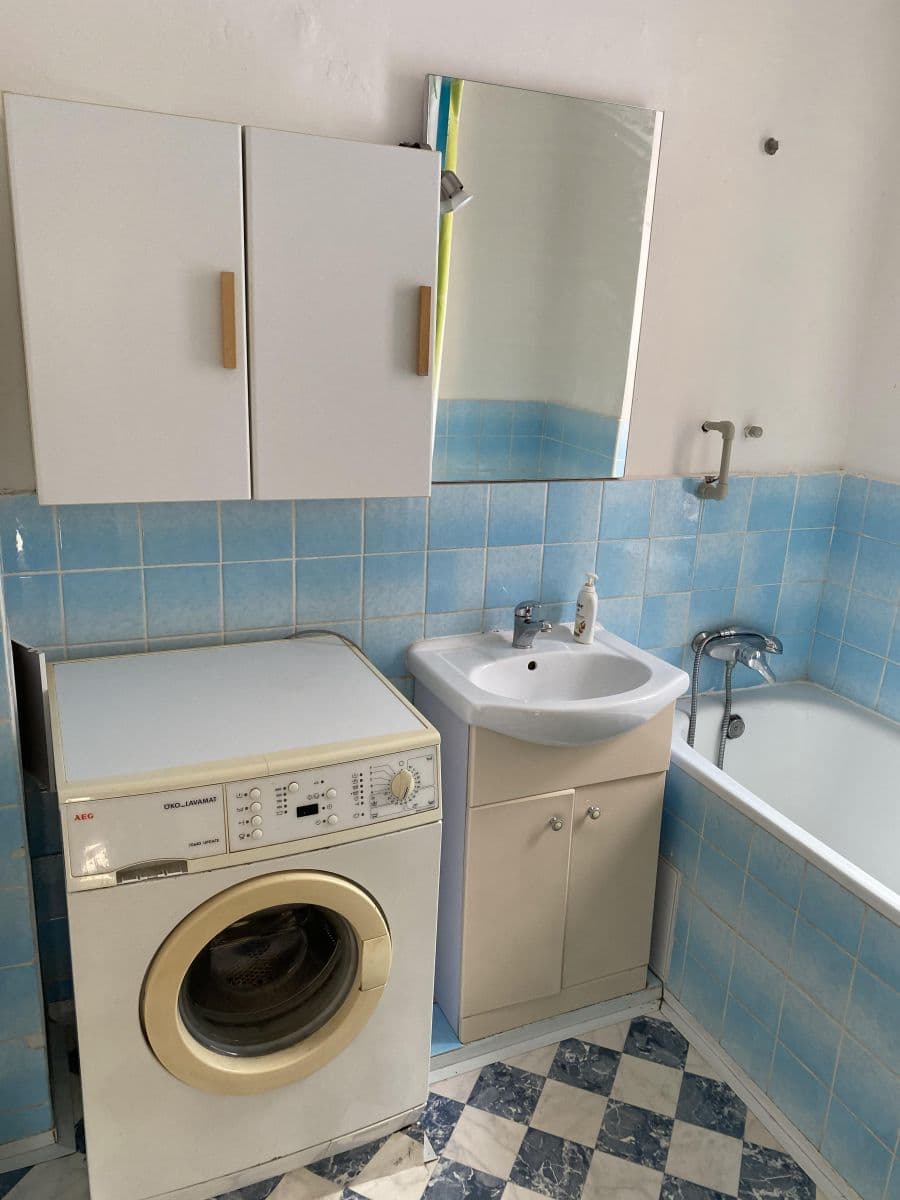 Pronájem bytu 1+1 40 m², Buštěhradská, Praha, Praha Pronájem bytu 1+1 40 m², Buštěhradská, Praha, Praha