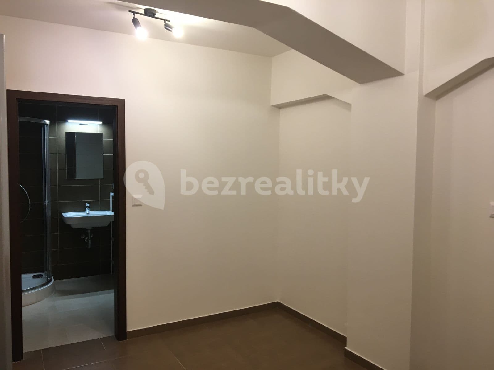 Pronájem bytu 1+kk 47 m², Jankovcova, Praha, Praha Pronájem bytu 1+kk 47 m², Jankovcova, Praha, Praha