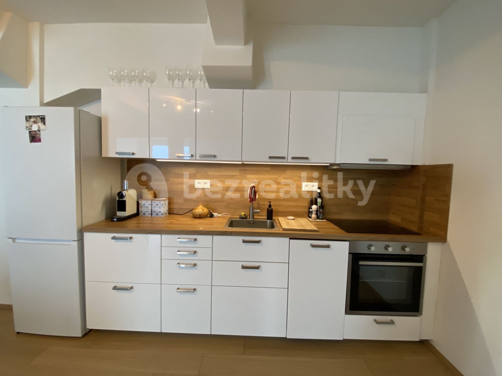Pronájem bytu 1+kk 47 m², Jankovcova, Praha, Praha Pronájem bytu 1+kk 47 m², Jankovcova, Praha, Praha