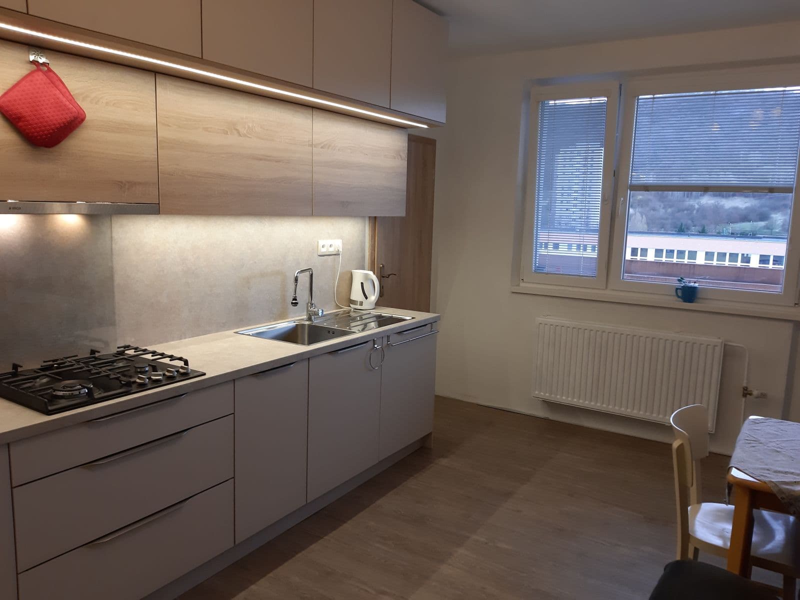 Pronájem bytu 2+1 43 m², Devínska Nová Ves, Bratislavský kraj Pronájem bytu 2+1 43 m², Devínska Nová Ves, Bratislavský kraj