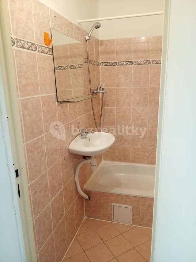 Prodej bytu Garsoniéra 24 m², Hvozdíková, Praha, Praha Prodej bytu Garsoniéra 24 m², Hvozdíková, Praha, Praha